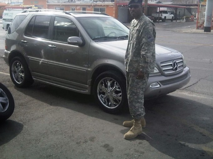 Fort Bliss soldier customer with his Mercedes ML on new chrome wheels at Smart Tire